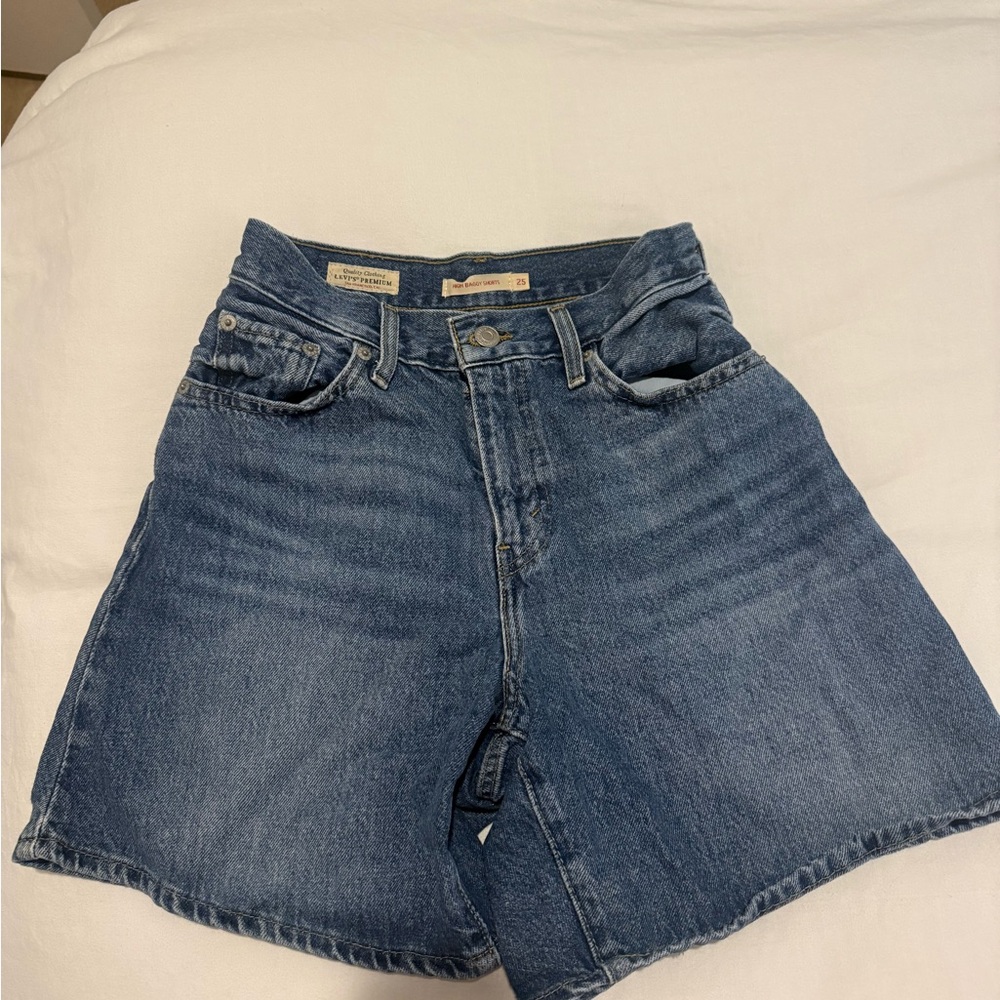 Levi's Mid-High Rise Blue Denim Shorts
